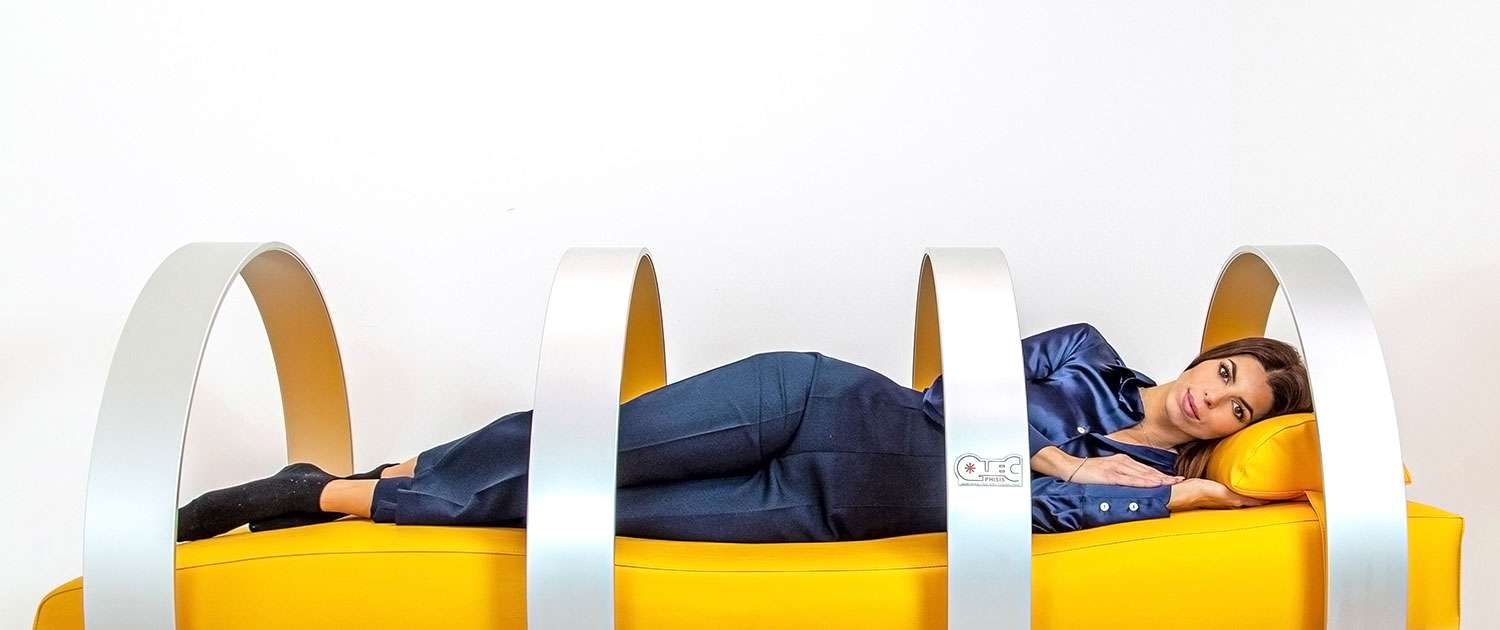 QUEC-foto-lettino-occhi-aperti-m-6_sdr